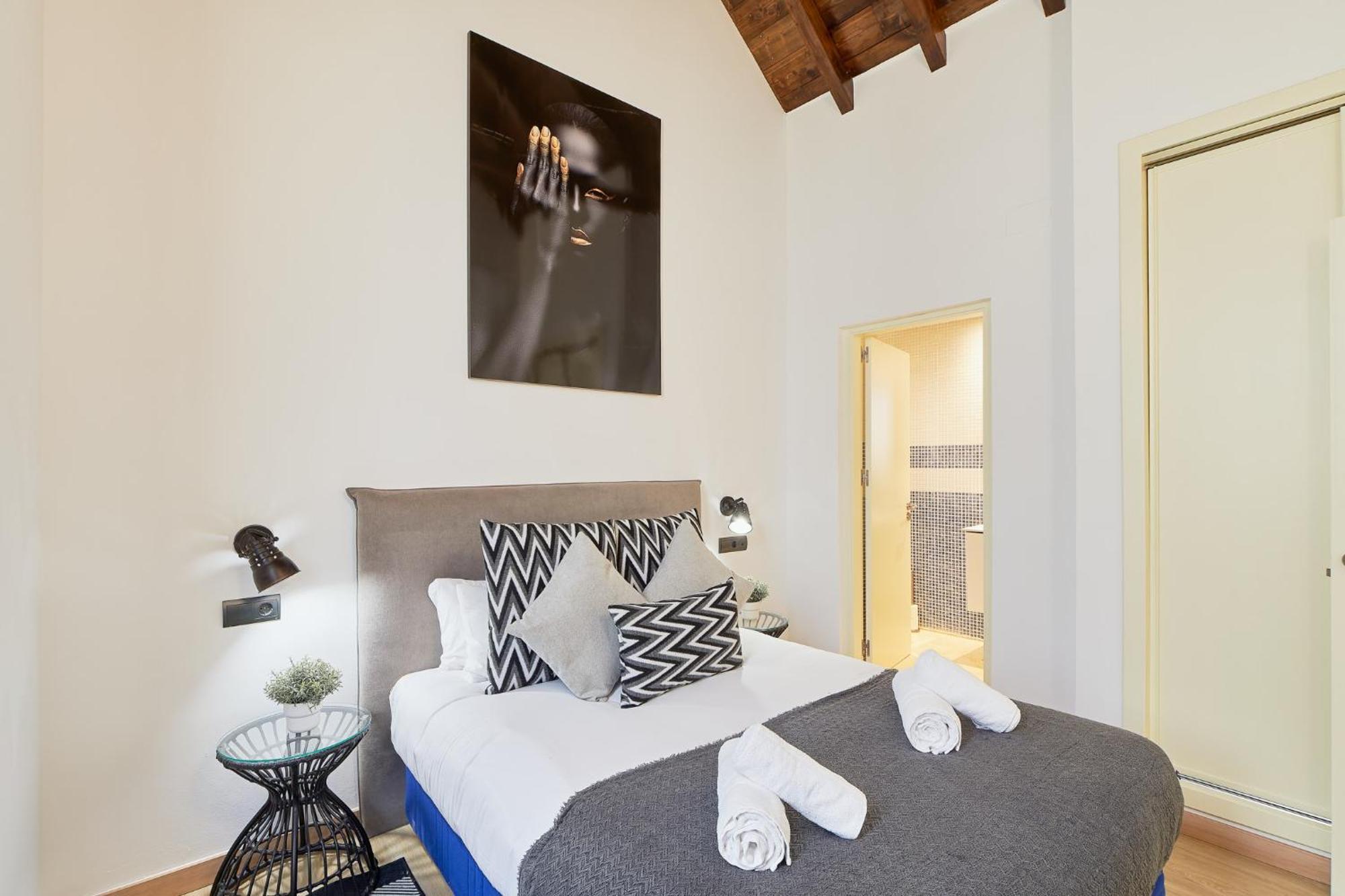 Martires Malaga Centro Apartment Ngoại thất bức ảnh