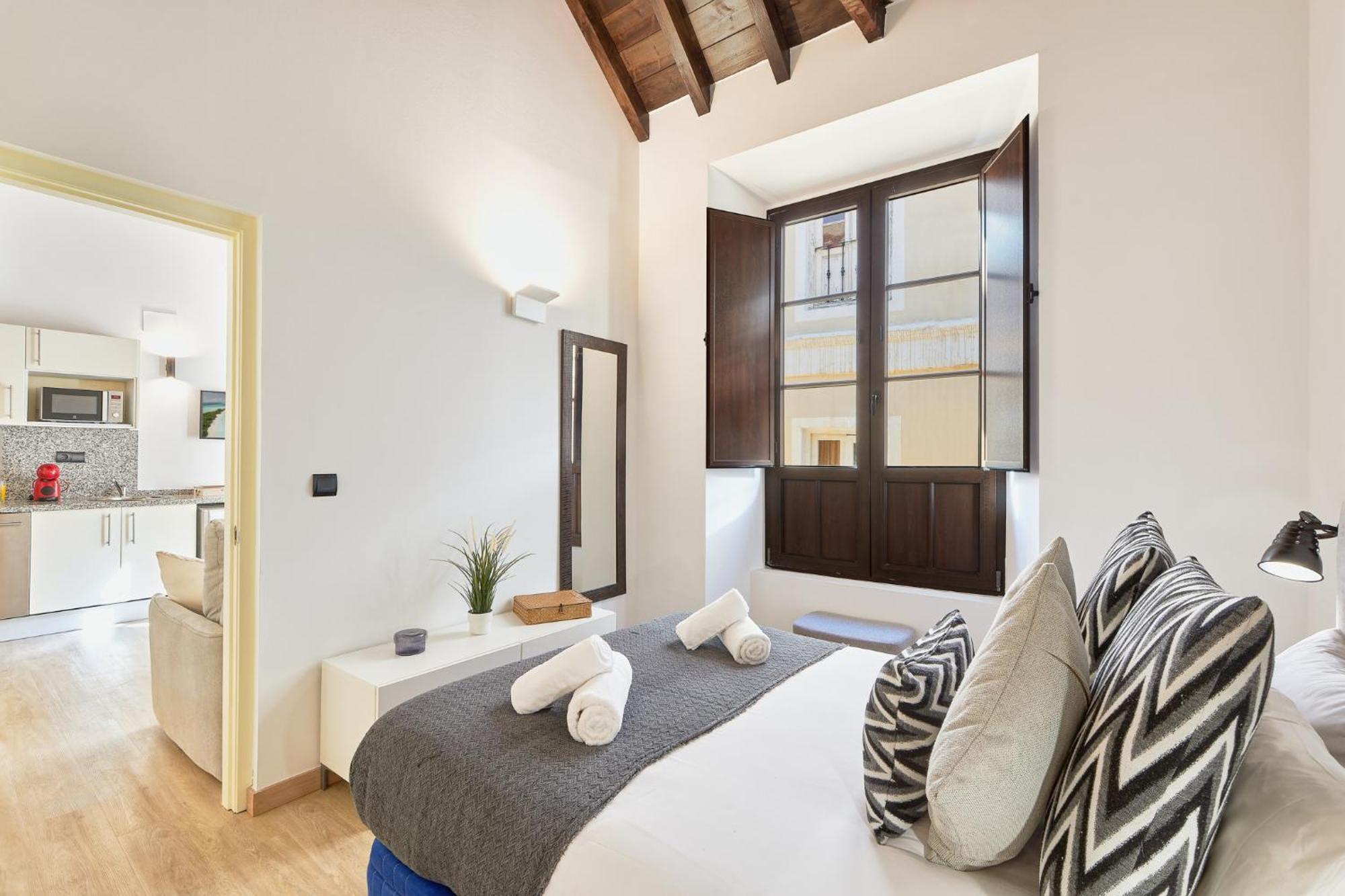 Martires Malaga Centro Apartment Ngoại thất bức ảnh